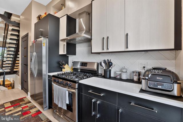 2545 TURNER ST, Philadelphia, PA 19121