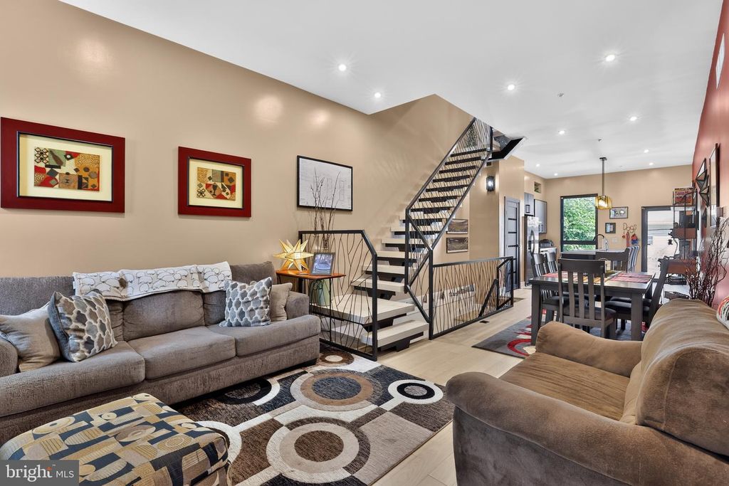 2545 TURNER ST, PHILADELPHIA, PA 19121 — photo 4