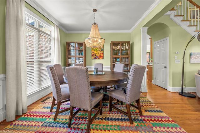 2156 Waterford Village Drive, Clemmons, NC 27012