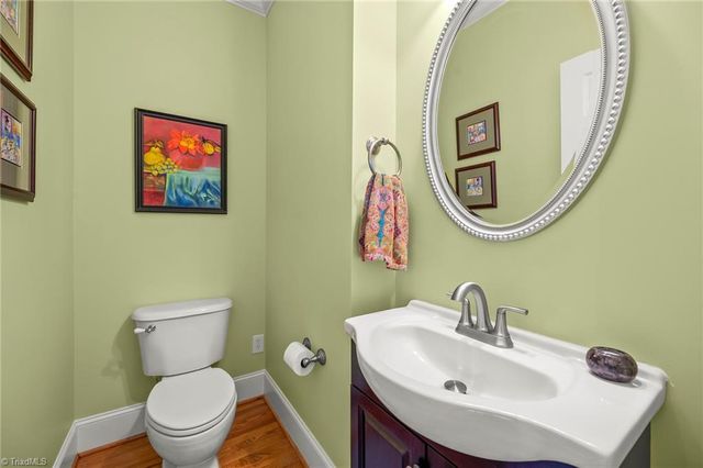 2156 Waterford Village Drive, Clemmons, NC 27012