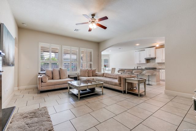 11334 Ivy Cadence, San Antonio, TX 78253