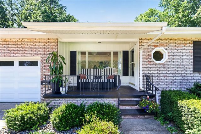 1124 Roseway Avenue SE, Warren, OH 44484