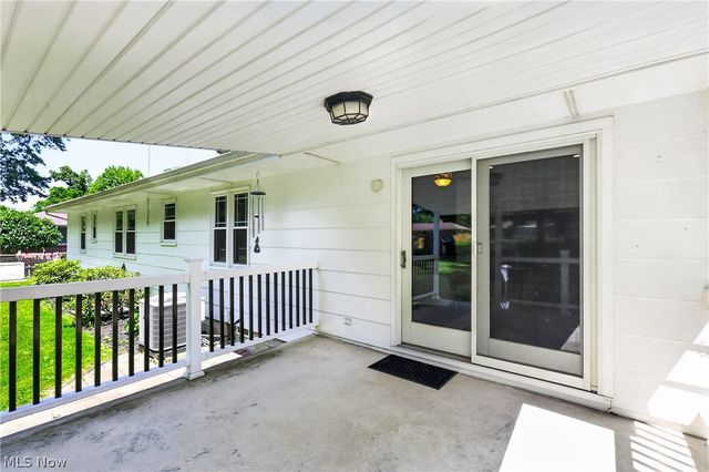 1124 Roseway Avenue SE, Warren, OH 44484