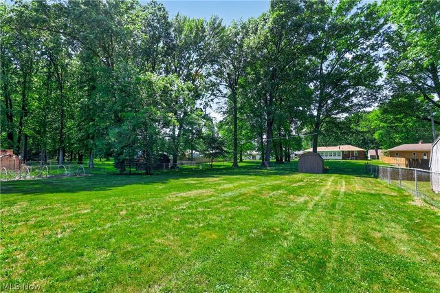 1124 Roseway Avenue SE, Warren, OH 44484