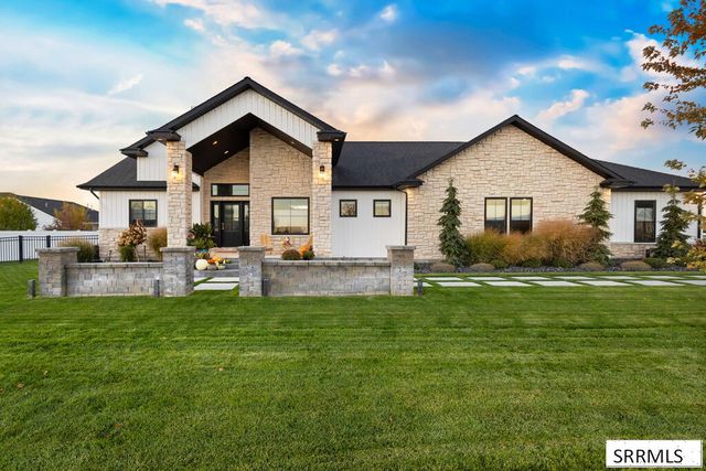 360 Palisade Drive, Idaho Falls, ID 83404