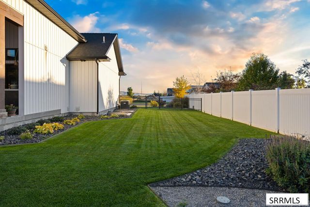 360 Palisade Drive, Idaho Falls, ID 83404