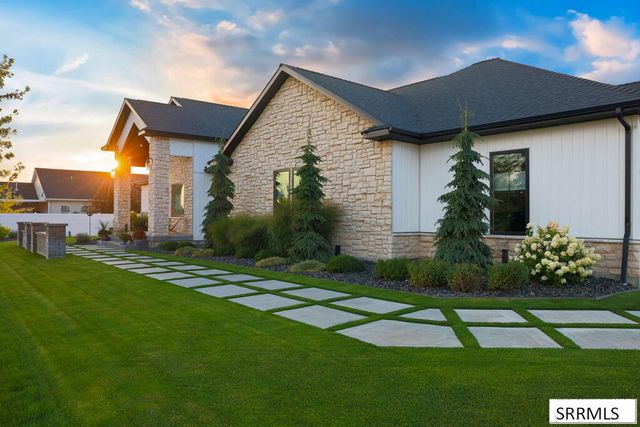 360 Palisade Drive, Idaho Falls, ID 83404