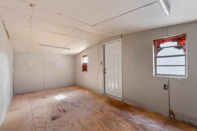 5705 Texas Street, Joshua, TX 76058