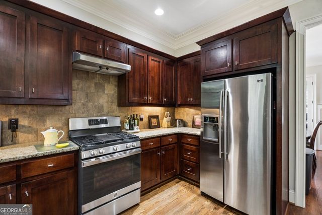 2337 Preston Park Court, Decatur, GA 30032