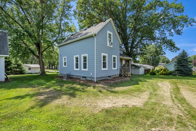 513 12th Street, Silvis, IL 61282