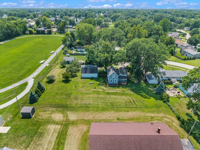 513 12th Street, Silvis, IL 61282