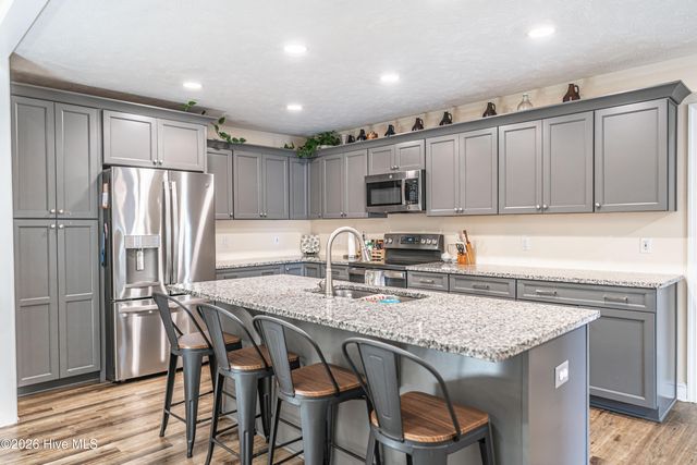 114 Bellhaven Drive, Carthage, NC 28327