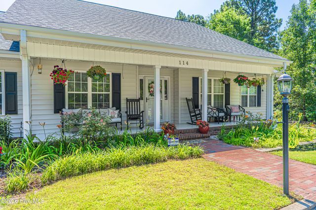 114 Bellhaven Drive, Carthage, NC 28327