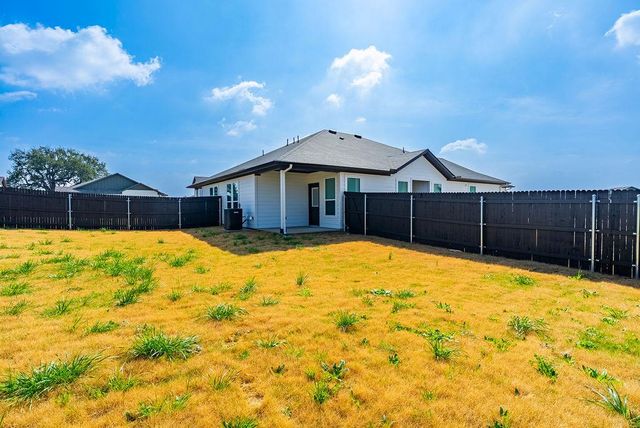 414 Cross Barn BLVD A, Buda, TX 78610