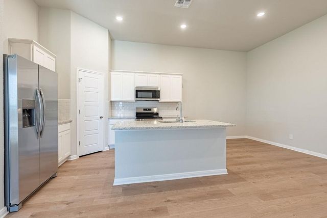 414 Cross Barn BLVD A, Buda, TX 78610