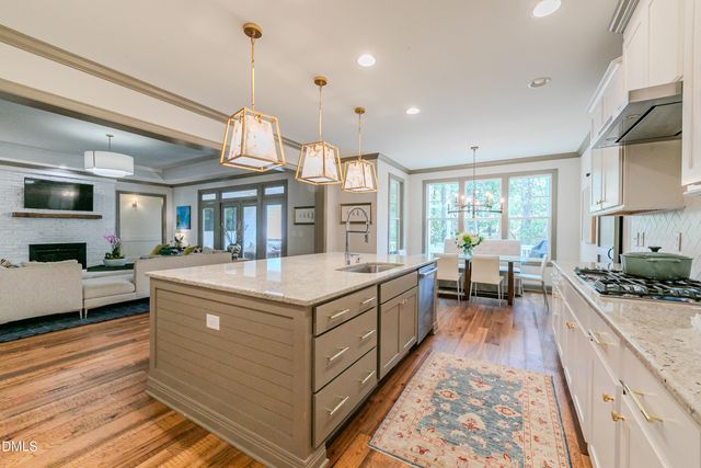 114 Crestview Road, Raleigh, NC 27609