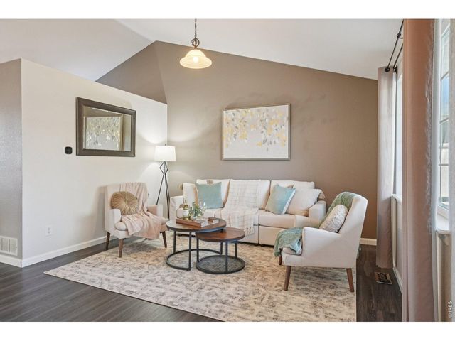 5426 Fox Run Blvd, Longmont, CO 80504