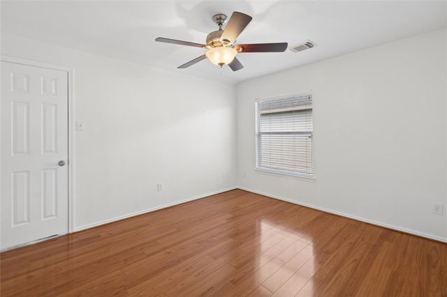 7415 Forestay Lane, Baytown, TX 77521