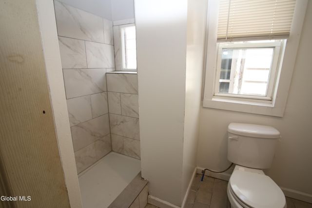 857 Livingston Avenue, Albany, NY 12206