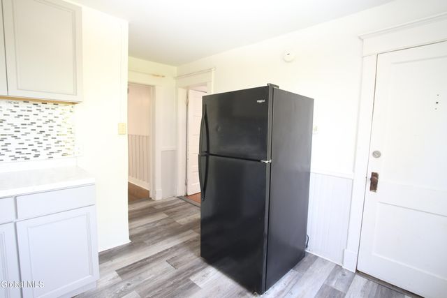 857 Livingston Avenue, Albany, NY 12206