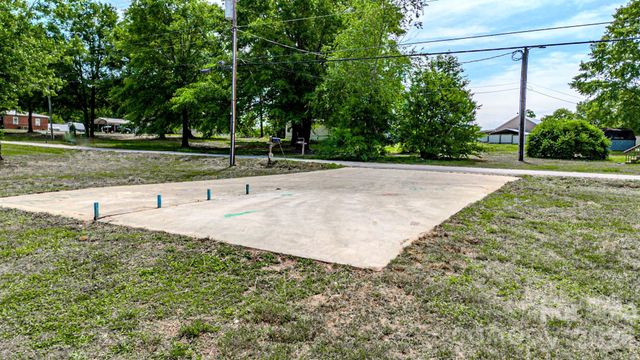 238 Phillips Drive, Forest City, NC 28043