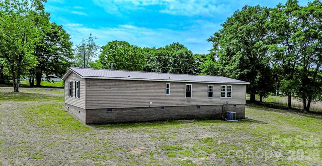 238 Phillips Drive, Forest City, NC 28043