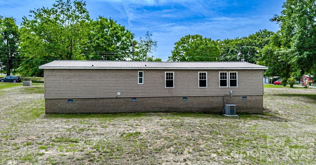 238 Phillips Drive, Forest City, NC 28043