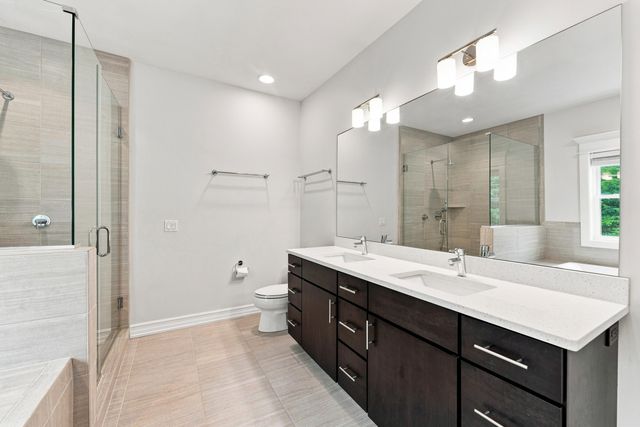 341 Parkside Lane, Douglas Vllg, MI 49406