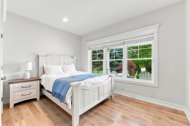 341 Parkside Lane, Douglas Vllg, MI 49406