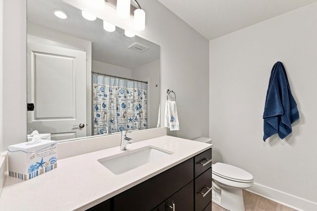 341 Parkside Lane, Douglas Vllg, MI 49406