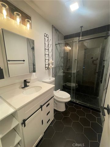 2891 Canyon Crest Drive 63, Riverside, CA 92507