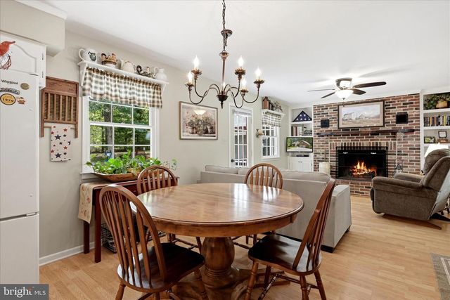 82 KINGS HILL RD, Fredericksburg, VA 22405