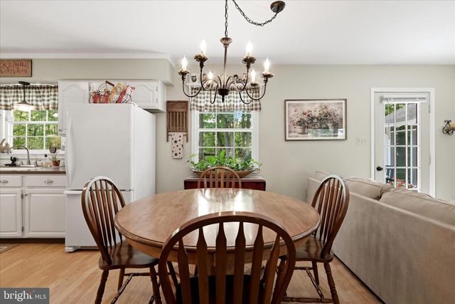 82 KINGS HILL RD, Fredericksburg, VA 22405