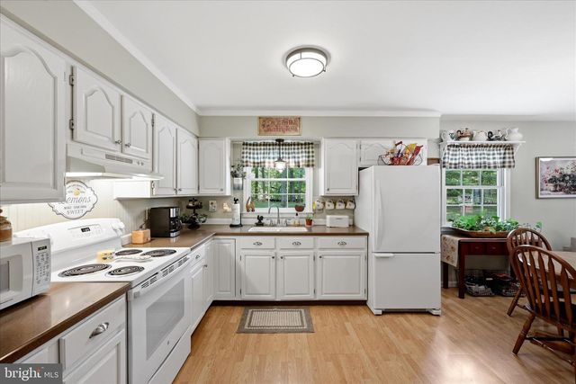82 KINGS HILL RD, Fredericksburg, VA 22405