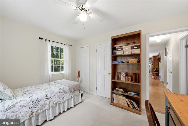 82 KINGS HILL RD, Fredericksburg, VA 22405