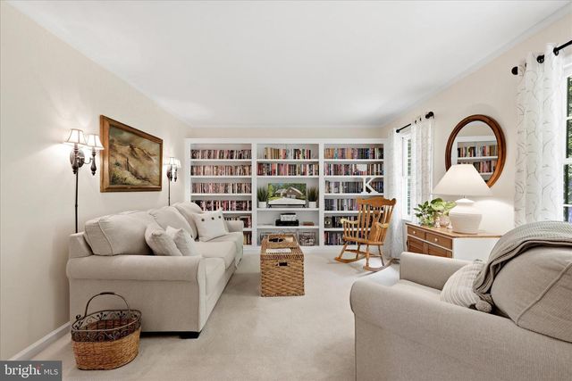 82 KINGS HILL RD, Fredericksburg, VA 22405