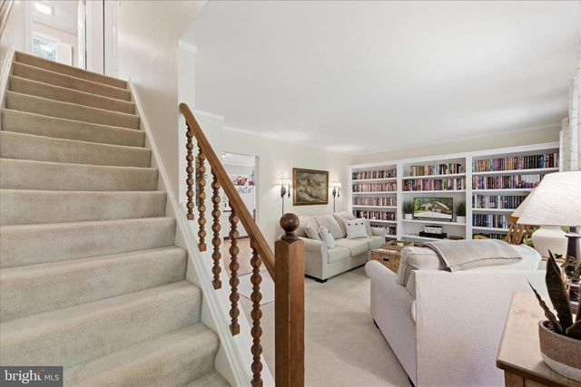 82 KINGS HILL RD, Fredericksburg, VA 22405
