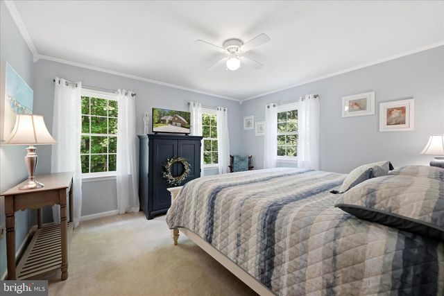 82 KINGS HILL RD, Fredericksburg, VA 22405