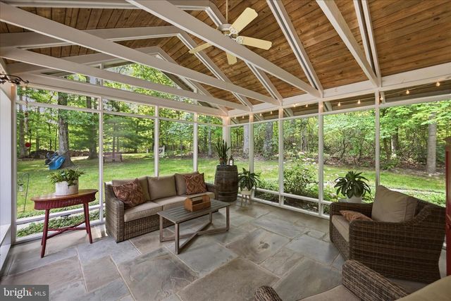 82 KINGS HILL RD, Fredericksburg, VA 22405