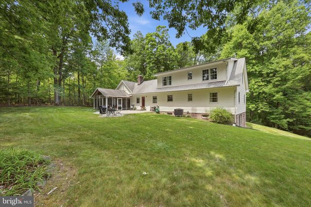 82 KINGS HILL RD, Fredericksburg, VA 22405