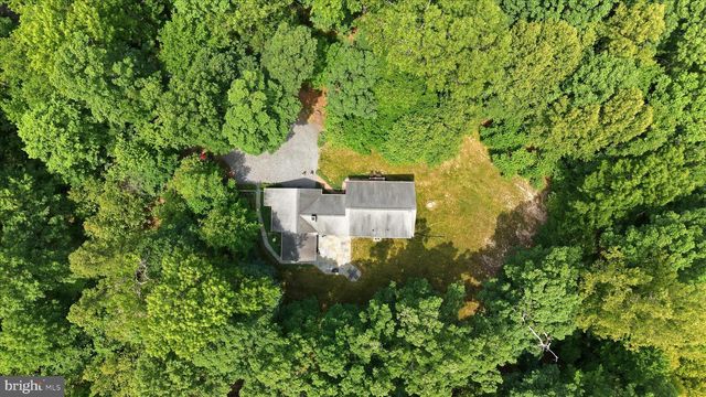82 KINGS HILL RD, Fredericksburg, VA 22405