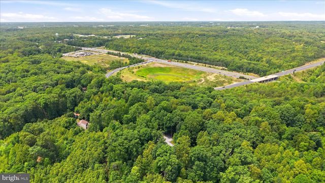82 KINGS HILL RD, Fredericksburg, VA 22405