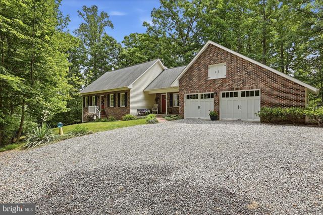 82 KINGS HILL RD, Fredericksburg, VA 22405