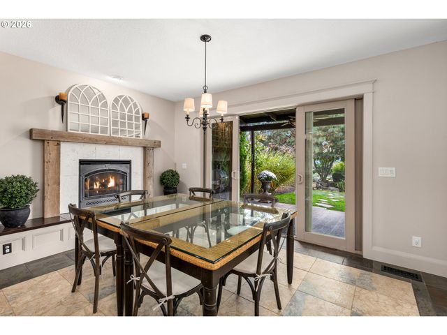 2520 Se ELLSWORTH Rd, Vancouver, WA 98664