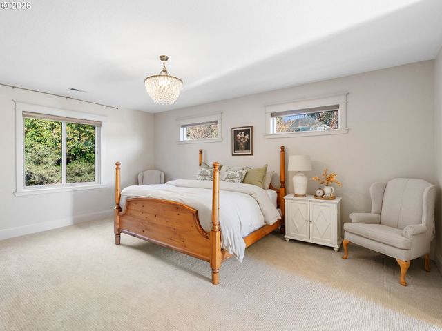 2520 Se ELLSWORTH Rd, Vancouver, WA 98664
