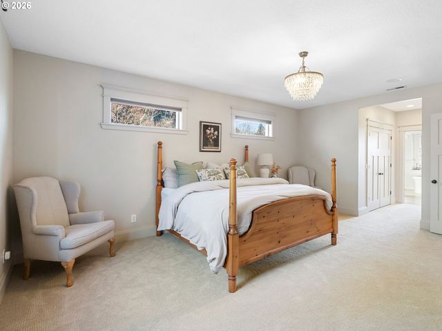 2520 Se ELLSWORTH Rd, Vancouver, WA 98664