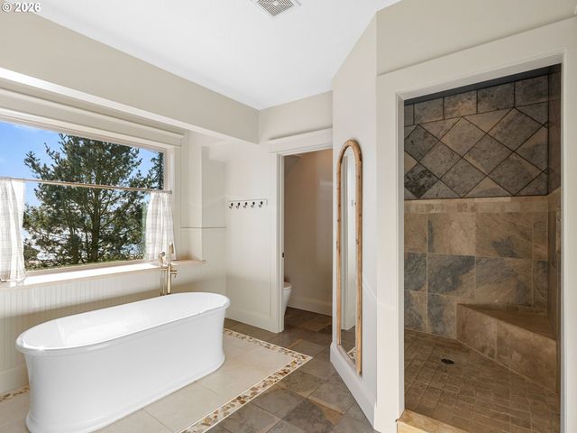 2520 Se ELLSWORTH Rd, Vancouver, WA 98664
