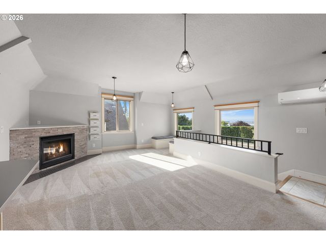 2520 Se ELLSWORTH Rd, Vancouver, WA 98664