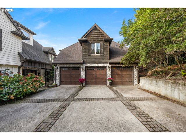2520 Se ELLSWORTH Rd, Vancouver, WA 98664
