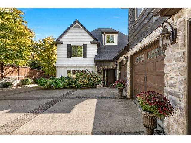 2520 Se ELLSWORTH Rd, Vancouver, WA 98664